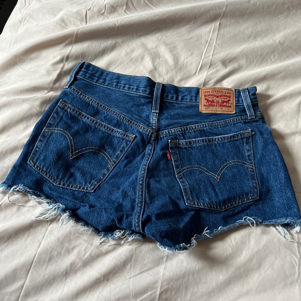 Levi’s shorts distressed